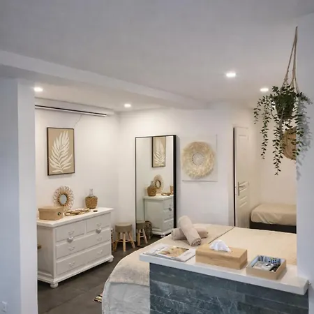 Grand Cosy Avec Cinema - & Vieil A Pied شقة *