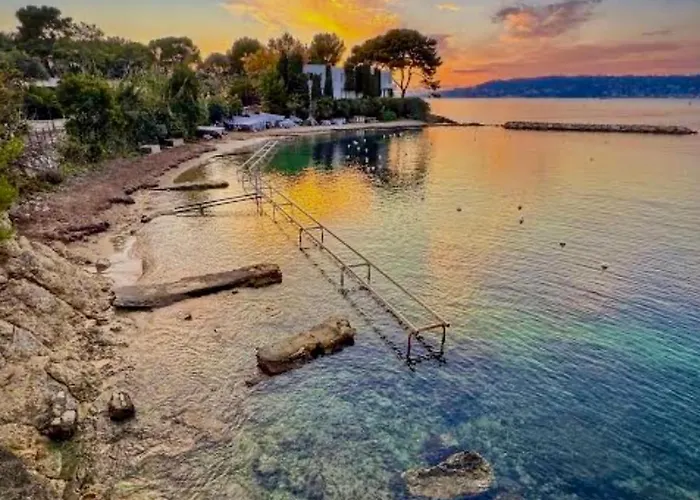 Grand Cosy Avec Cinema - & Vieil A Pied